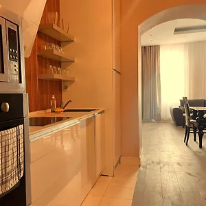 Aurellia Serviced Apartmán