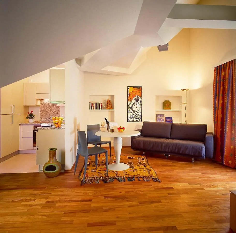 Schlossquadrat Apartment 16 Vienna 0*,